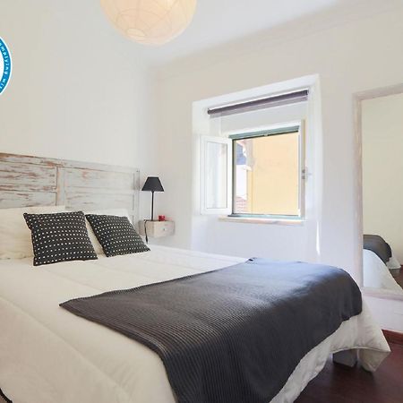 Pateo Da Paz Apartment Lisbon Luaran gambar